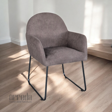 FALUM  BROWN